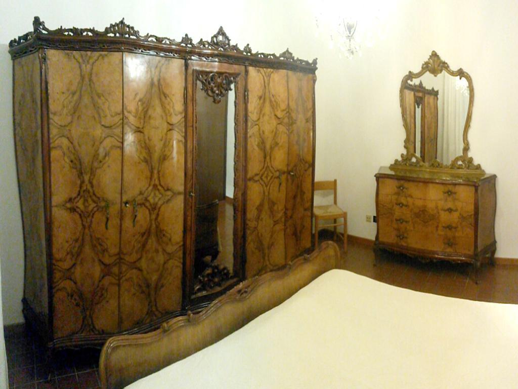B&B Vintage Pianoro Phòng bức ảnh